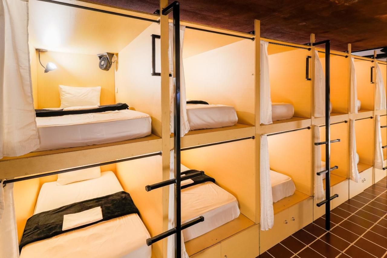 Capsule Hostel Guatemala City Ngoại thất bức ảnh
